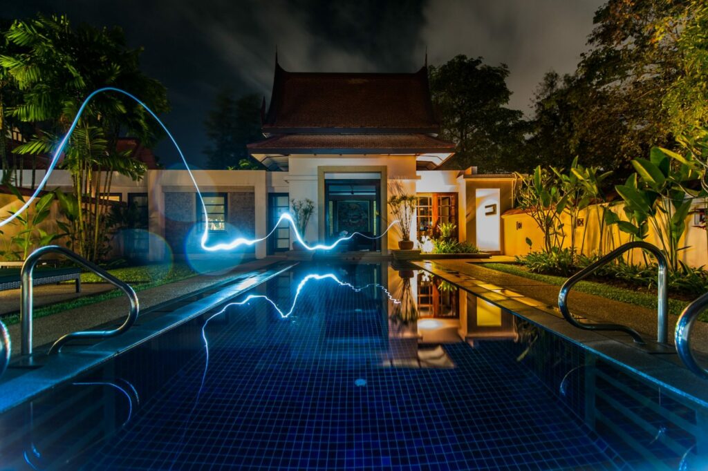 Pool lights